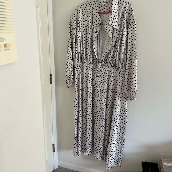 Hilary Macmillan size 2X women’s silver/white satin polka dot black NWT! - Picture 3 of 11